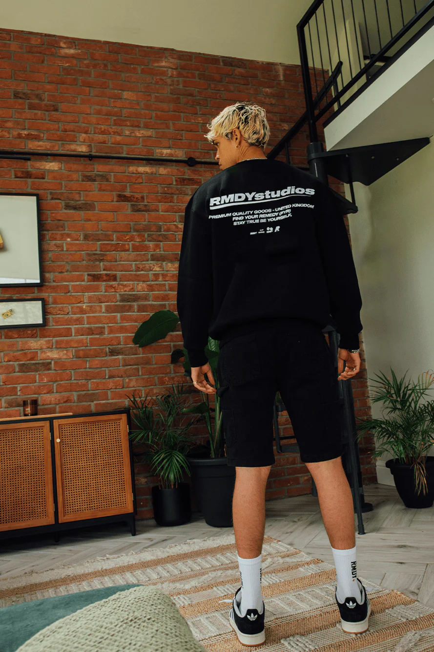 Black Statement RMDY. Crewneck